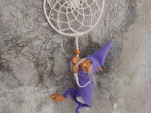Duende Violeta Con Atrapa Sueños
