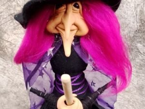 Bruja Violeta