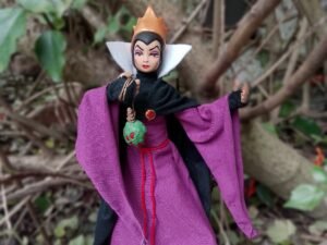 Legends Reina Grimhilde